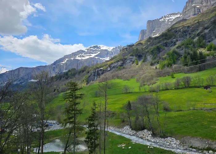 Leukerfun Апартаменти *